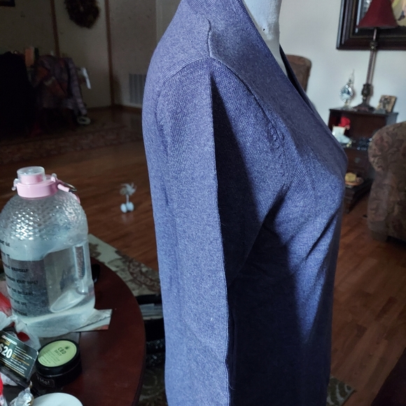 Ladies wrap around sweater - Picture 6 of 6